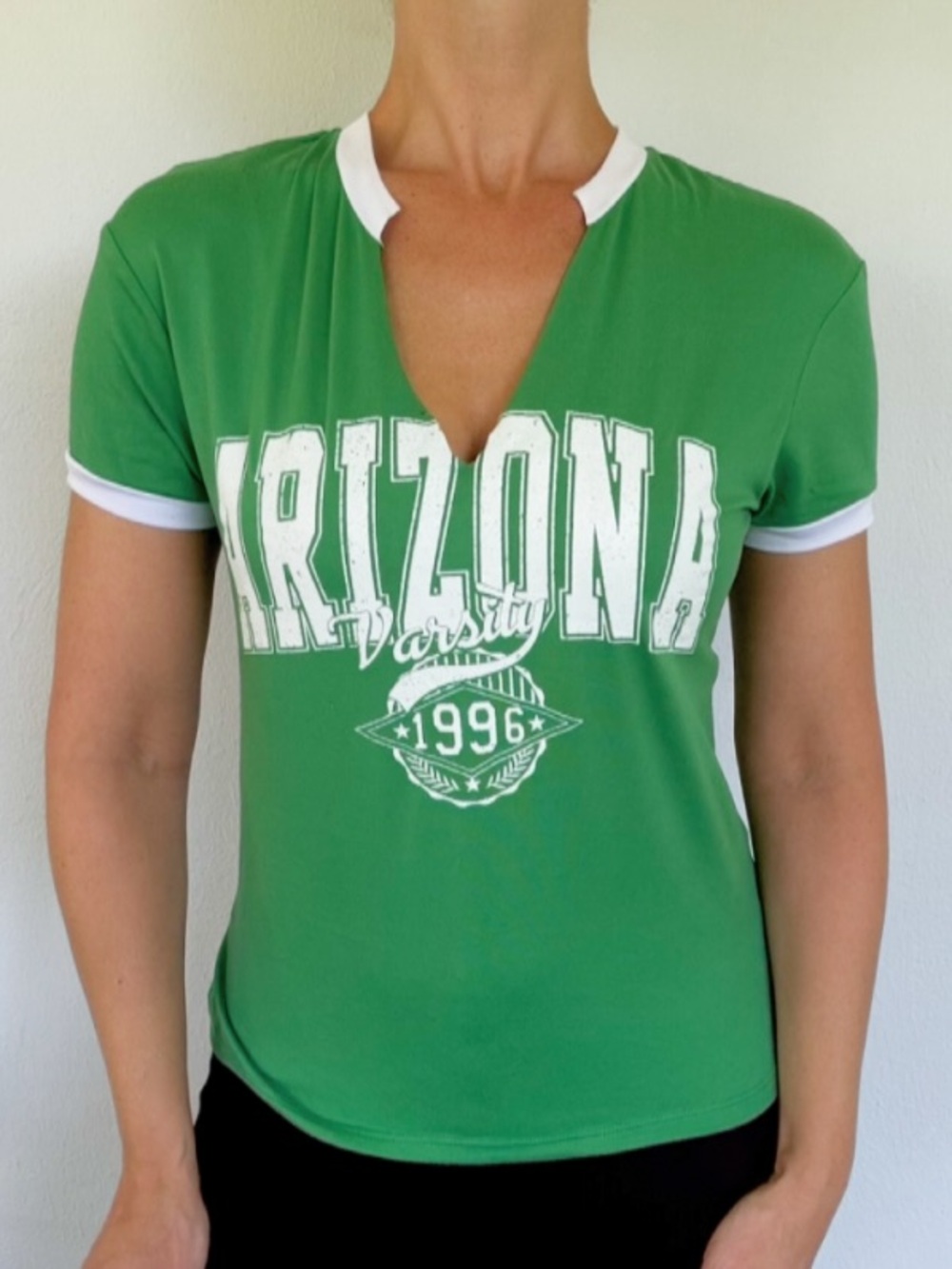 Streetwear Society Arizona Varsity green white graphic print ringer tee medium